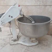 خمیرگیر ۴۰ کیلو اصفهان برکت|کافی‌شاپ و رستوران|قم, چهار مردان|دیوار