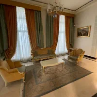 135-متر-2-خواب-میدان-بهشتی-رو-به-آفتاب-فول