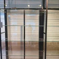 فروش ویترین آلومینیوم