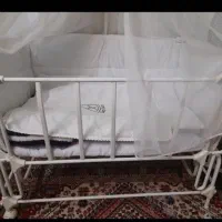 گهواره|تخت و صندلی بچه|تاکستان, |دیوار