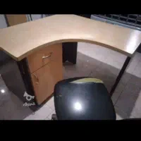 میز و کمد و صندلی