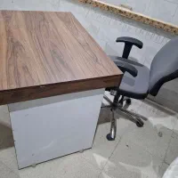 میز و صندلی