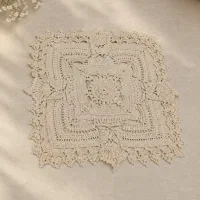 رومیزی قلاب بافی