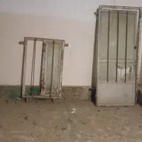 سه عدد درب و پنجره سنگین با چهار چوب سالم|مصالح و تجهیزات ساختمان|شهریار, کردزار|دیوار