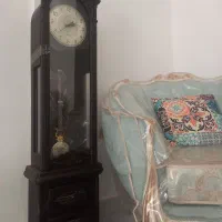 ساعت ایستاده