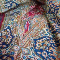 قالی دستباف قدیمی ۱۲متری سالم فقط نخ نما شده