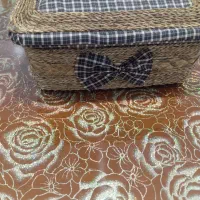 سبد نان و سبزی حصیری