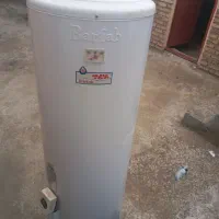 آبگرمکن ومیز تلویزیون