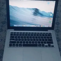 مک بوک ۲۰۱۱ بسیار سالم