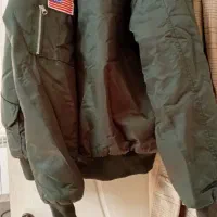 دو عدد کاپشن نو زنانه و مردانه بفروش میرسد