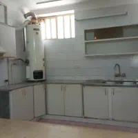 رهن واجاره زیر زمین شیک و موقعیت خوب|اجارهٔ خانه و ویلا|یزد, |دیوار