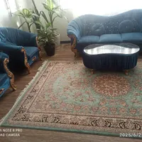 تعدادی لوازم منزل به فروش می‌رسد