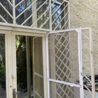 در پنجره اهنی عالی سنگین باحفاظ|مصالح و تجهیزات ساختمان|چهارباغ, |دیوار