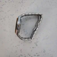 ساعت قلب باز|ساعت|اراک, |دیوار