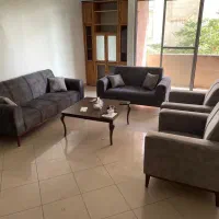 سرویس مبل ۷نفره به همراه میز و دوتا عسلی