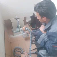 رنگ درو پنجره باپیستوله|خدمات پیشه و مهارت|محمدیه-قزوین, |دیوار