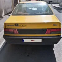 روآ تاکسی