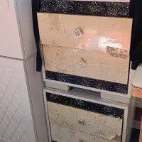 تخت خواب به همراه میز آرایش|تخت و سرویس خواب|قم, پردیسان|دیوار