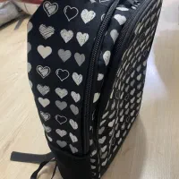 کوله|کیف، کفش، کمربند|ری, علایین|دیوار