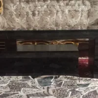 یک عدد میز تلویزیون دو تیکه داری سه عدد کشو درحد|میز تلویزیون|اهر, |دیوار