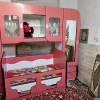 یک عدد کمد بچه بزرگ|تخت و صندلی بچه|قم, نیروگاه|دیوار