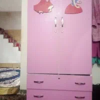 کمد جادار و بزرگ