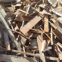 ضایعات آهن و انواع فلزات|عمده‌فروشی|صدرا-فارس, فاز ۱|دیوار