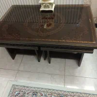 میز و چهار تا عسلی