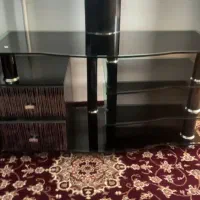 میز تلویزیون شیشه ای سالم در حد نو|میز تلویزیون|الوند, |دیوار