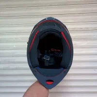 کلاه کاسکت فک متحرک قرمز|قطعات یدکی و لوازم جانبی|رشت, دروازه لاکان|دیوار