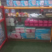 ویترین مغازه