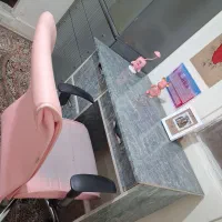 میز تحریر و صندلی با هم به فروش میرسد بدون شکستگی