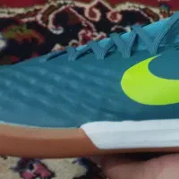 کفش فوتسال نایک