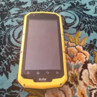 گوشی ضدضربه و ضد آب اندرویدی