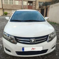 آریو ، بی رنگ ، اتوماتیک