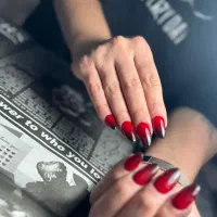 کاشت و ترمیم ناخن|خدمات آرایشگری و زیبایی|پرند, فاز ۲|دیوار