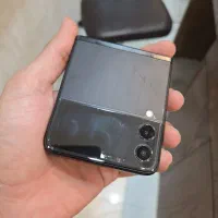 Samsung galaxy z flip 3