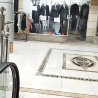مغازه در روژینا