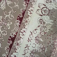 بخاری و میز دراور و فرش و گاز همگی مرتب