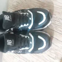 یه جفت کفش نیوبلانس نو|کیف، کفش، کمربند|قهدریجان, |دیوار