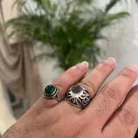 در نجف کهنه عقیق سبز کهنه