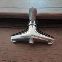 شیر اب حمامی موست