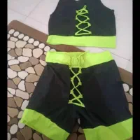 مقدار ی لباس ورزشی وخانگی