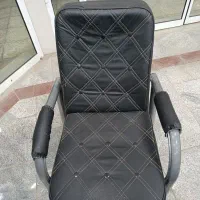 صندلی تعداد ۹عدد