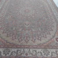 قالی ۱۲ متری.