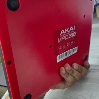 میدی کنترلر  MPD 218 نو با جعبه و متعلقات|آلات موسیقی|صدرا-فارس, فاز ۱|دیوار