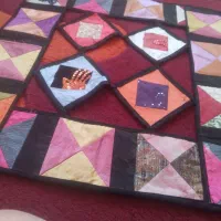 سوزنی قدیمی|کلکسیون اشیاء عتیقه|سبزوار, قصبه شرقی|دیوار