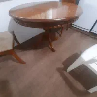 میز نهارخوری گرد