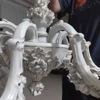 دوعدد لوستر گلبرجسته  ایتالیای قدیمی