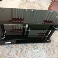میز تلویزیون شیشه ای